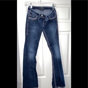 Silver jeans size 25 straight leg